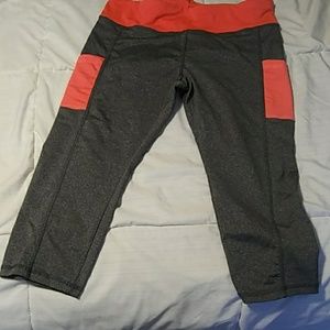 Exercise Dri-fit pants knee length